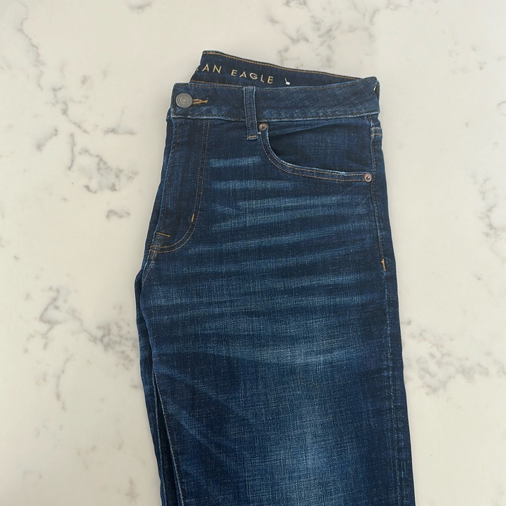 American Eagle men’s slim straight jeans